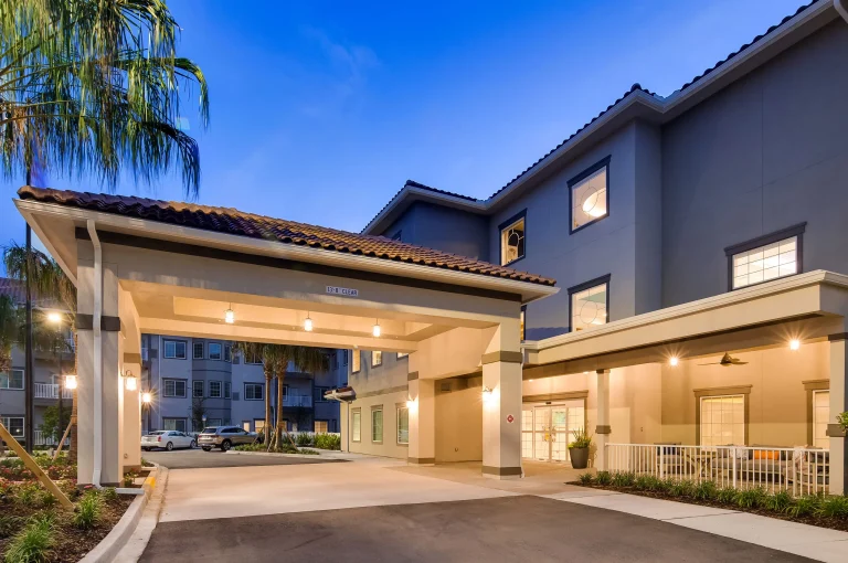 exterior of windsor pointe 768x510