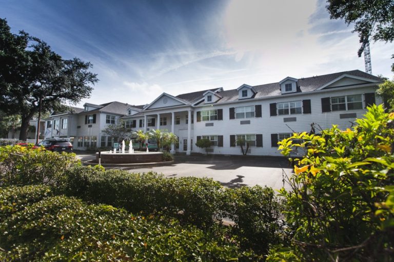 angels senior living at south tampa 768x512