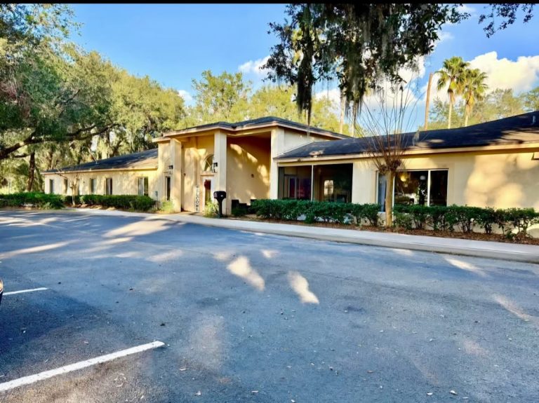 aus senior living at bartow llc 768x575