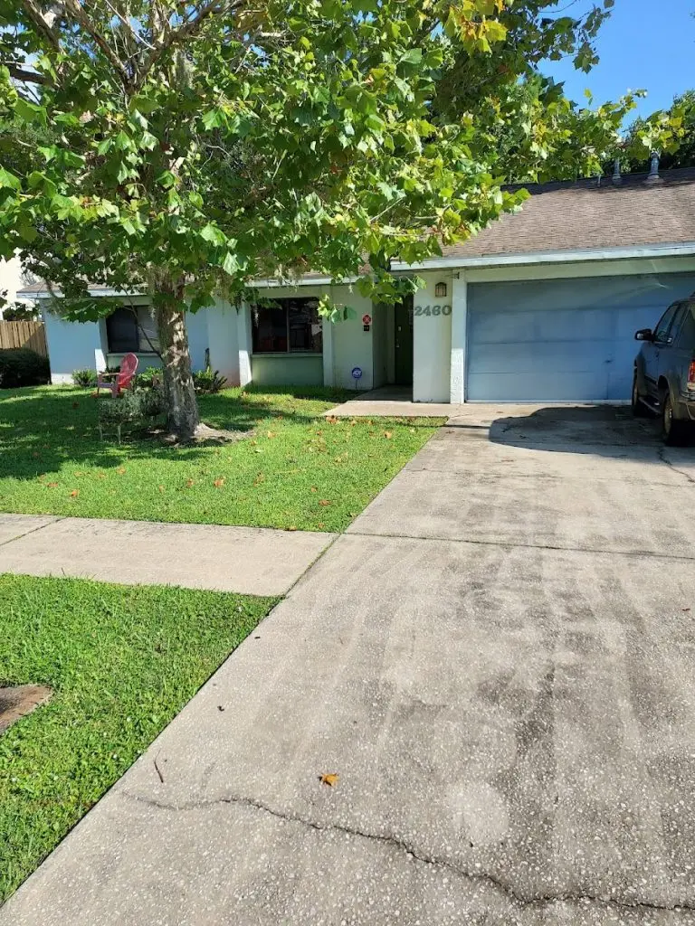 chloes place i llc 768x1024