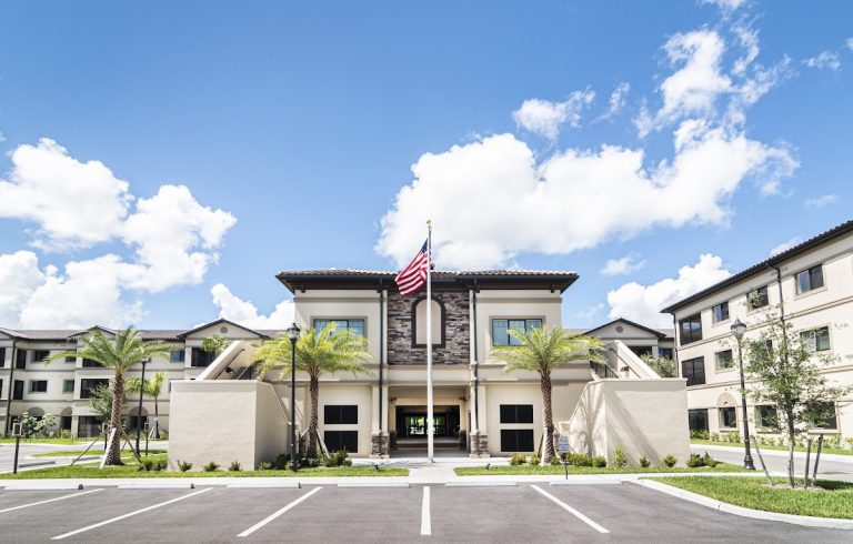 discovery village at naples 1 768x490