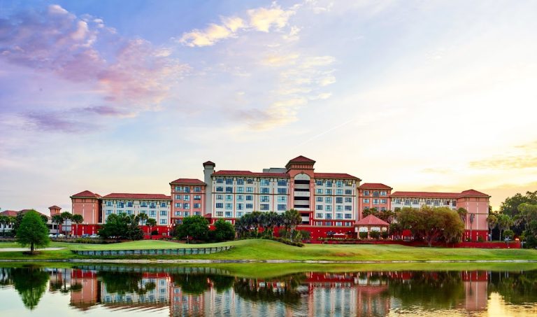freedom pointe place assisted living and memory care 1 768x453