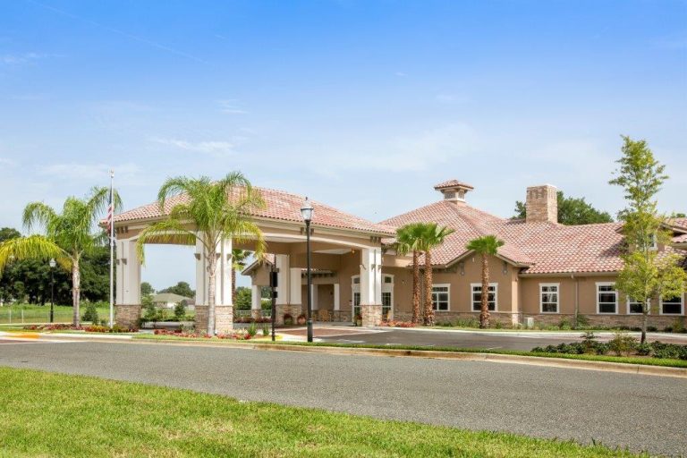 mission oaks assisted living and memory care 1 768x512