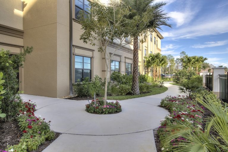 oakton place assisted living and memory support at the arlin 768x512