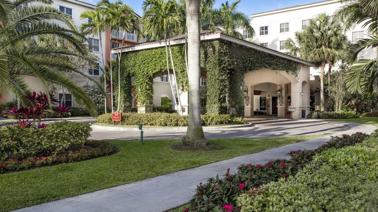 palace at kendall 768x432