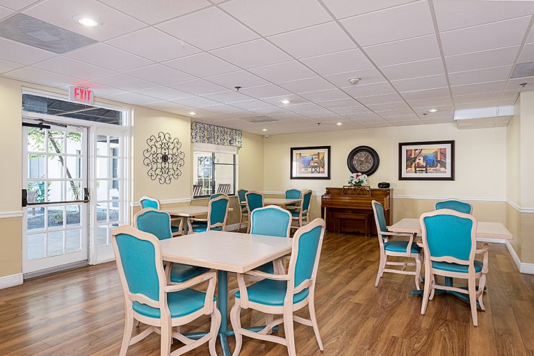 salterra senior living at dunedin 768x512