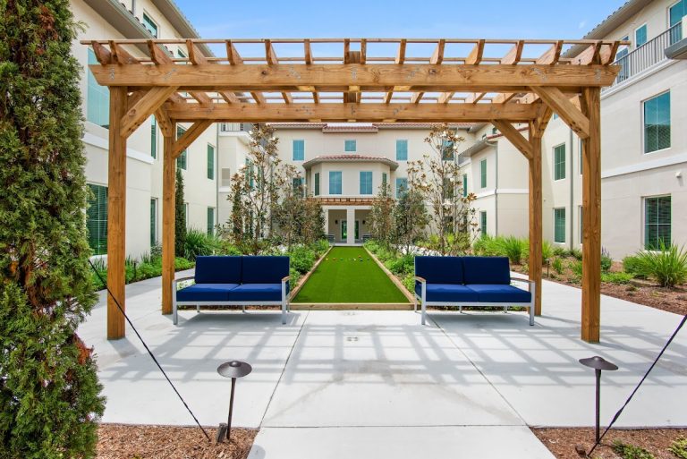 tuscan gardens of delray beach 768x513