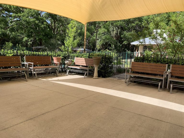 a country place assisted living facility p3 768x576