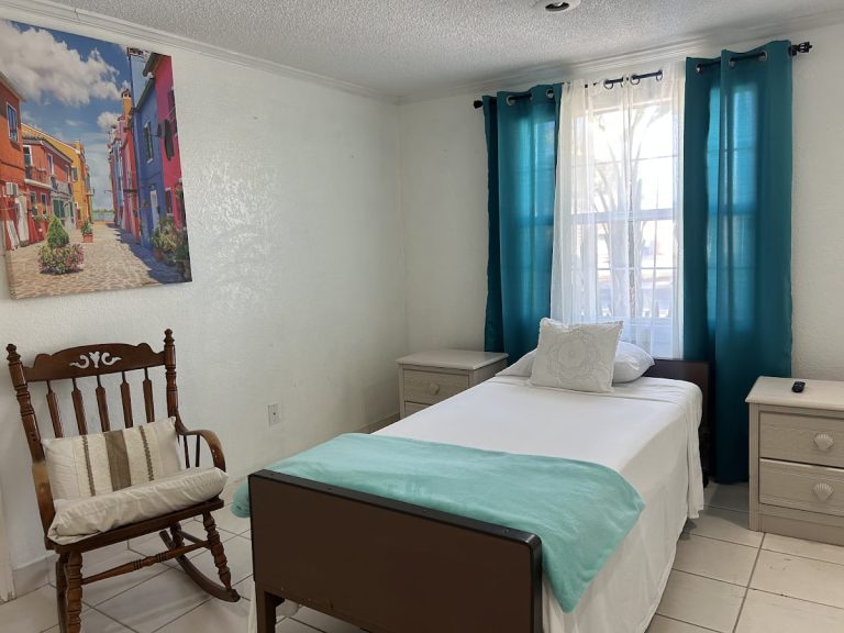 abuelo feliz home llc p2 768x576