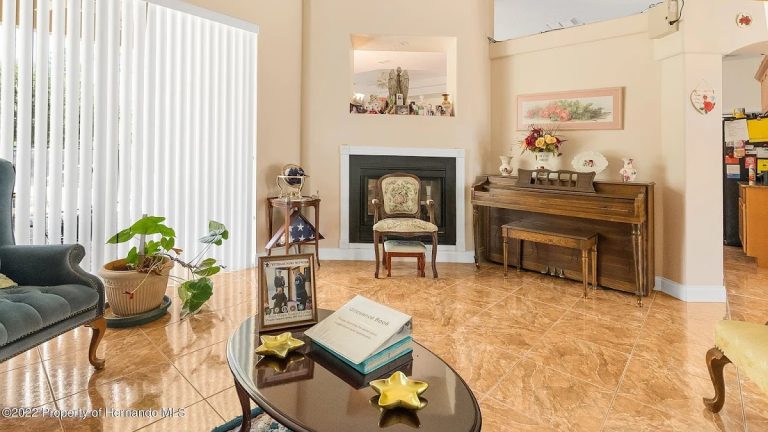 aliviya rose manor llc p5 768x432