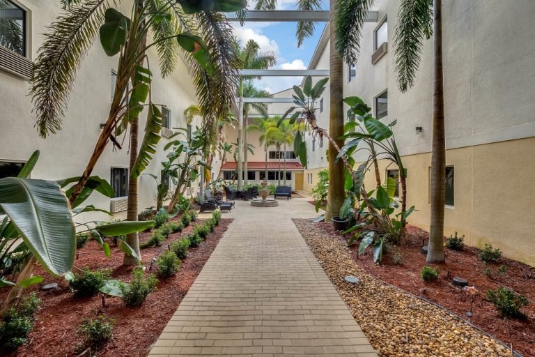 balmoral senior living p3 768x512