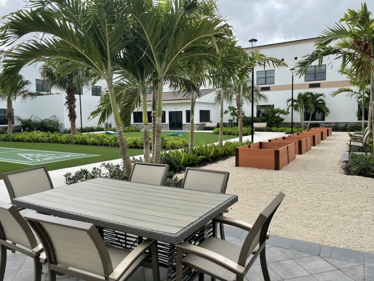 bella mar at royal palm beach p3 768x576
