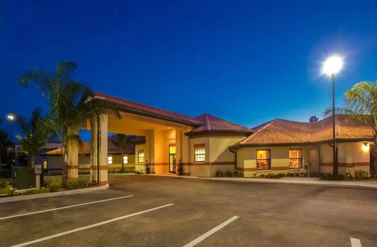 best care senior living at port charlotte llc 768x503