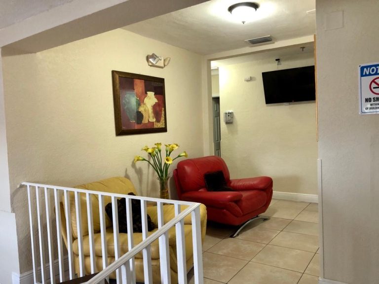 cary crist home care alf inc p5 768x576