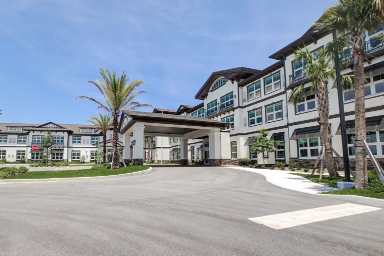 discovery commons hobe sound 768x513