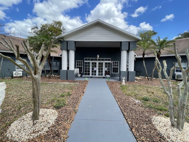 elysian gardens assisted living facility of tampa p4 768x576