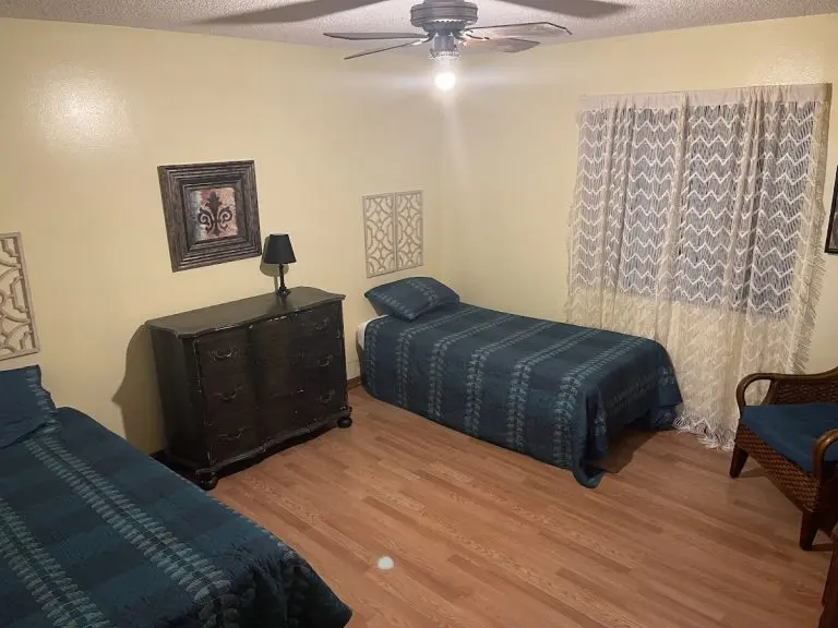 friends at home assisted living inc 768x576