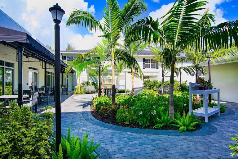 grand villa of delray east p3 768x512