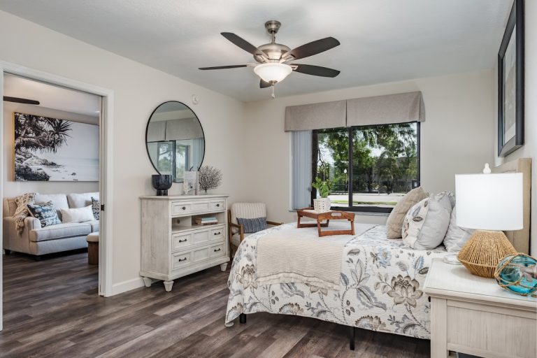 grand villa of englewood 768x512