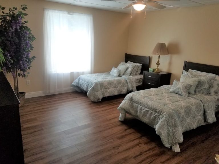 palm s edge assisted living and memory care p3 768x576