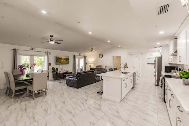 places 1 328 768x512