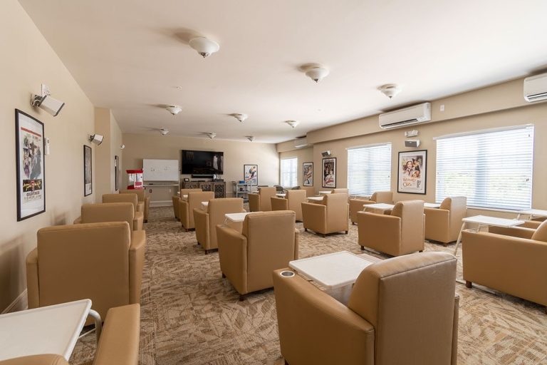 salterra senior living at fort myers p4 768x512