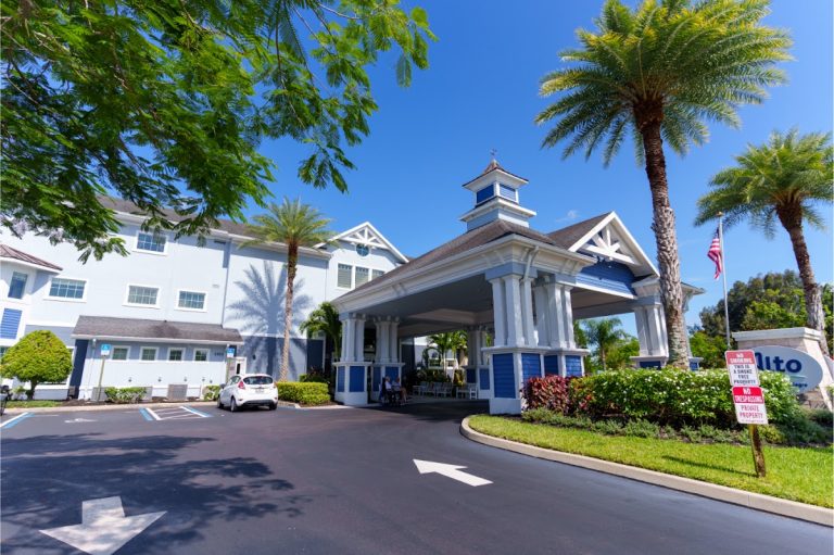 stuart senior living 768x511