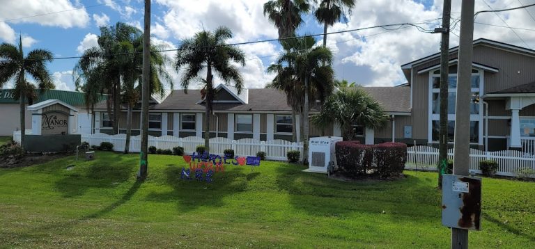 the manor at lake jackson memory care llc p3 768x358