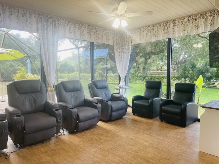 the villa of delray llc p2 768x576